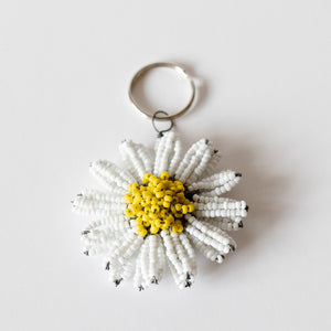 Daisy Flower Keychain - Khutsala™ Artisans