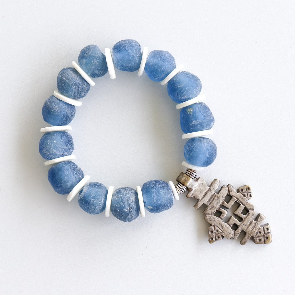 Hene Recycled Glass Bead Bracelet: Regal Elegance